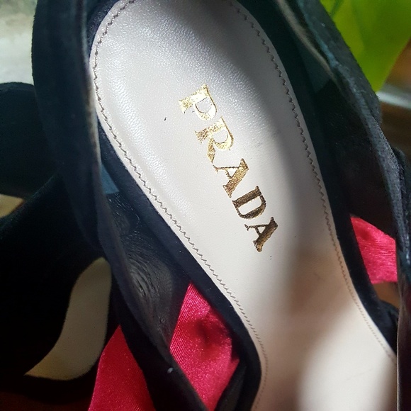 Prada 👀Suede Shoes - Picture 5 of 7